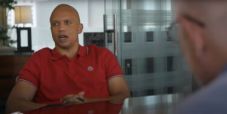 Oggi Phil Ivey folderebbe al flop contro Moneymaker