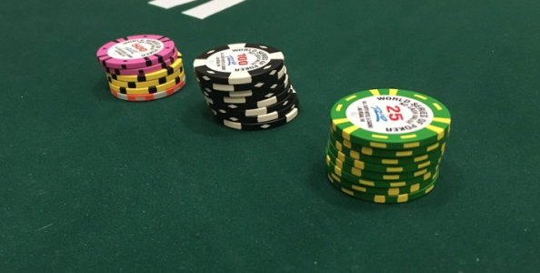 Strategia MTT: cosa fare da shortstack nel post flop, le basi per la rimonta