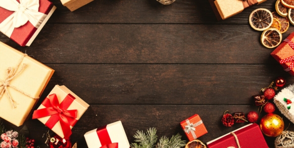 Cinque idee regalo agli amici pokeristi per il Natale 2020