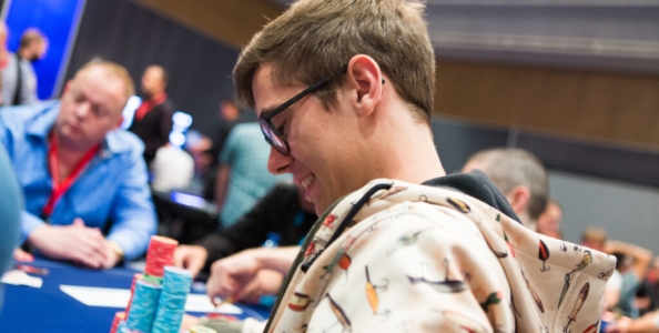 Fedor Holz condivide i suoi risultati del 2020: vi spiego come si può vincere ancora a poker