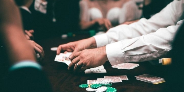 Seminole Hard Rock Tampa Bay, una mano hot: quando si chiama per splittare