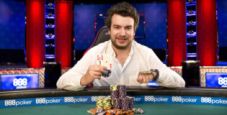 Le mani che hanno permesso a Chris Moorman di vincere il braccialetto WSOP online