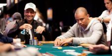 Daniel Negreanu è letteralmente IM-PAZ-ZI-TO per Phil Ivey