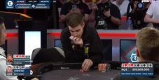 I 19 minuti in the tank di Adrian Attenborough alla prima mano del testa a testa del Main Event WSOP