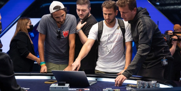 My family is very rich, e il web impazzisce per Flexinelli!