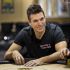 Doccia fredda per Doug Polk, floppa full e vede le chips andare all’avversario!