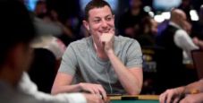 Poker Live: Sammartino out nello Short Deck, volano “Durrrr” e Ivey alle Triton, main in salsa asiatica