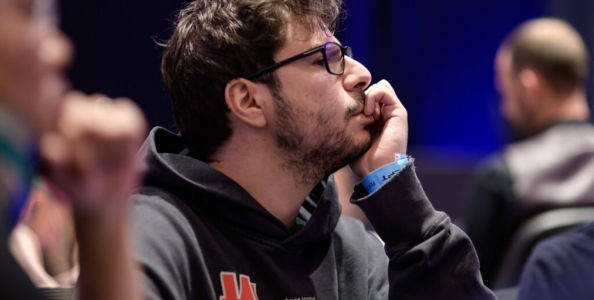 Poker Live: tris azzurro verso il day 3 ad Amsterdam, Musta e D’Angelo avanzano a Cipro