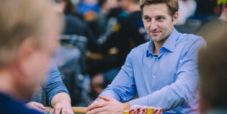 WSOP 2023: tris azzurro verso il day 6, Dunst e Racener volano nel main