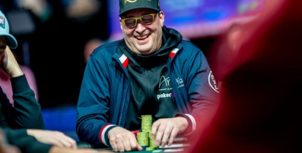 WSOP 2025: Phil Hellmuth ruggisce nel PPC, sei azzurri avanzano in due eventi distinti