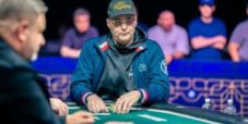 WSOP 2025: Hellmuth si ferma ad un passo dal trionfo, Colavita sbolla tavolo finale nel Monster
