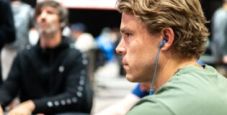 Multitabling alle WSOP: Alex Foxen corre per la bolla dall’altra parte di Las Vegas e… va a premio!