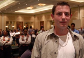 Million Dollar Challenge,  Tom Dwan sfida il mondo del poker.