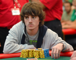 Ashton “theASHMAN103″ Griffin vince il Full Tilt $25k Heads Up Champioship 2009.