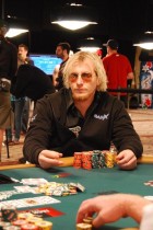 Wsop, Montagna aggrappato al main. Ivey, Esfandiari e Lacay al top