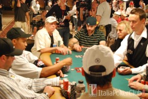 Corrado Montagna contro Phil Ivey