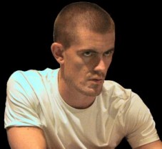 Gus Hansen abbassa il suo livello di gioco