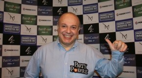 Giovanni Safina al tavolo finale della Premier League di PartyPoker
