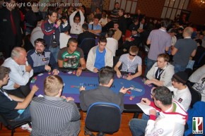 Pokerstars.it EPT SANREMO: Alla pausa cena Minieri e Ascari infiammano il Day1A