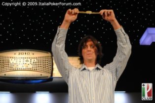 Wsop, inno e un 4 luglio sentito ma non troppo