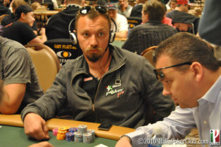 Day2 Pot Limit Omaha: Alioto “supporta” Maurizio Guerra
