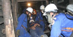 Il Poker aiuta i minatori cileni intrappolati a passare il tempo