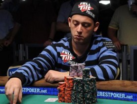 Filippo Candio è nel Team Red Pro di FullTilt