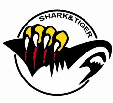 Shark ©+ Intestazione