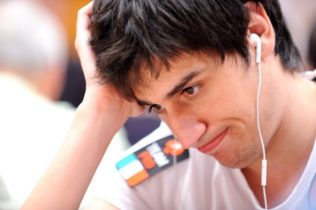 Luca Moschitta su Rai1 – Ai “Soliti Ignoti” vale 100.000 Euro!