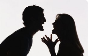 Poker a letto: quando è Lei a giocare con l’asso