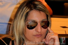 Intervista con Luana Spadaro – “Never a Joy”