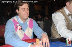 [VIDEO] Consigli di Poker con Zumbini: il bluff su scary board