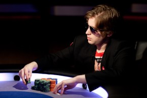 Due mani di Ben “NeverScaredB” Wilinofsky all’EPT Barcellona