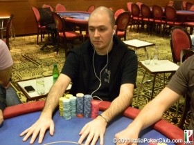 Day1 Lucky River Tour: Mario Giannini guida i 43 superstiti