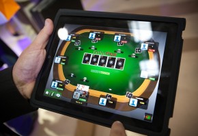 Poker su android e ipad con Lucky Touch