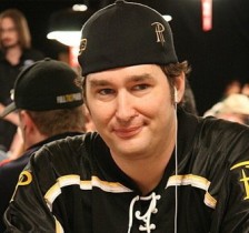WSOP 2011 evento #55 : Phil Hellmuth finisce ancora secondo e dice addio al suo 12imo braccialetto