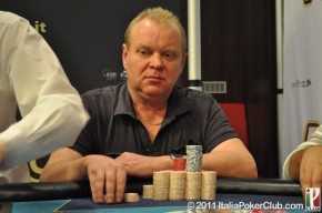 Gli Assi di PokerClub – Targa guida gli otto finalisti!