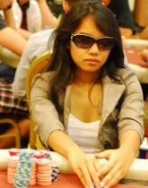 Thuy Doan sconfitta dal cancro a soli 25 anni