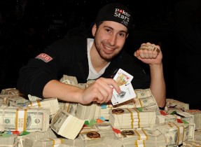 Jonathan Duhamel: “I malviventi mi hanno rubato il braccialetto WSOP”