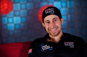 Inizio scottante delle WSOP per Jonathan Duhamel!