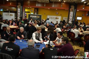 [VIDEO] Sondaggio: su chi hanno scommesso i giocatori per la Notte del Pokerclub?