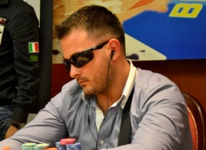 Shark Bay III Tappa Day1a – Stefano Froncillo guida i 13 rimasti in gara
