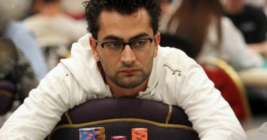 Esfandiari devolve in beneficenza la somma vinta dalla prop bet con Bill Perkins!