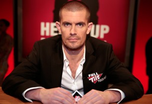 Gus Hansen si ‘allena’ in vista della sfida con Isildur1: profitto di oltre 700mila dollari in una notte