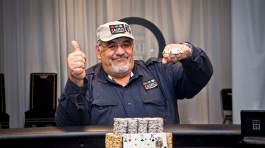 Roger Hairabedian, primo giocatore con due braccialetti WSOPE