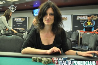 GLI ASSI DI POKER CLUB – Al Ladies vittoria con deal per Angela Lasaponara