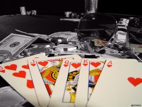 Flush nut su board non pairato e check/raise di oppo: Call, All-in… O Fold?