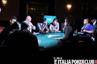 Final Table gli Assi di Poker Club – Scognamiglio in testa a tre left