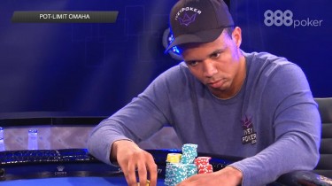 Phil Ivey: “Sto inseguendo Hellmuth”! Ma Doyle non è d’accordo…