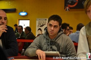 Pierluigi Giglio al comando dei quattro italiani rimasti nell’Evento PLO Hi-Lo